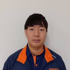 久保　裕弥